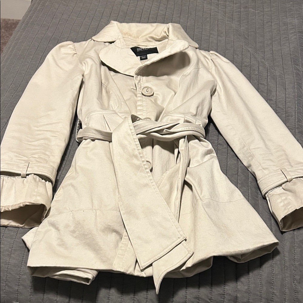 Women’s Short Trench Coat